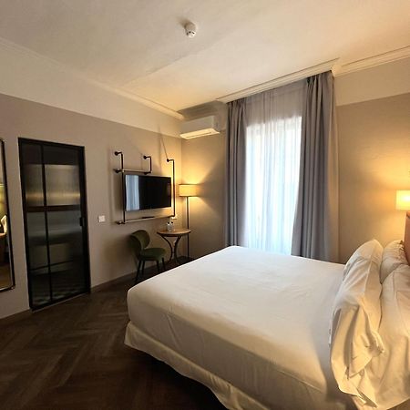 The Honest Hotel & Apartments Seville Luaran gambar