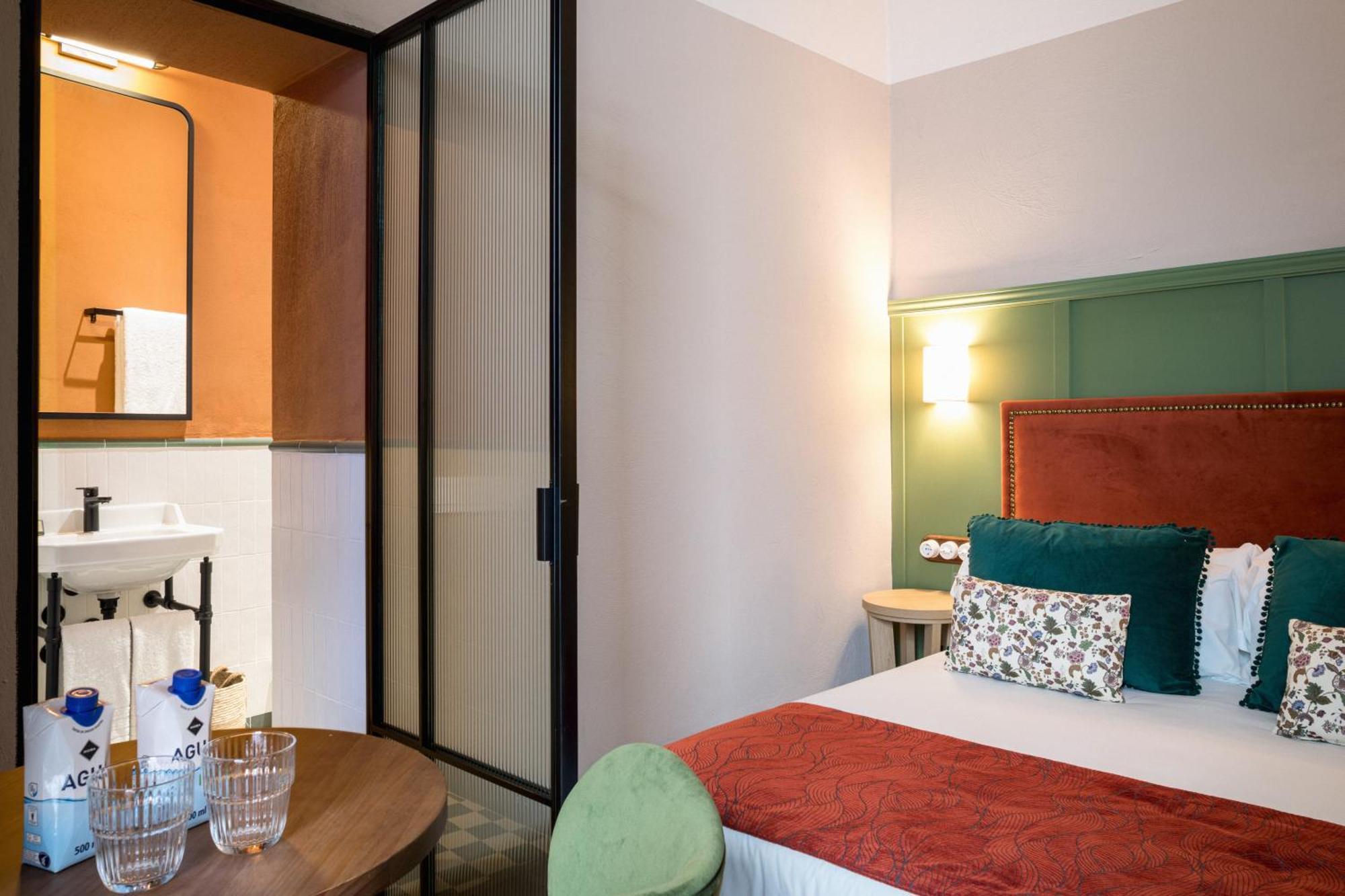 The Honest Hotel & Apartments Seville Luaran gambar