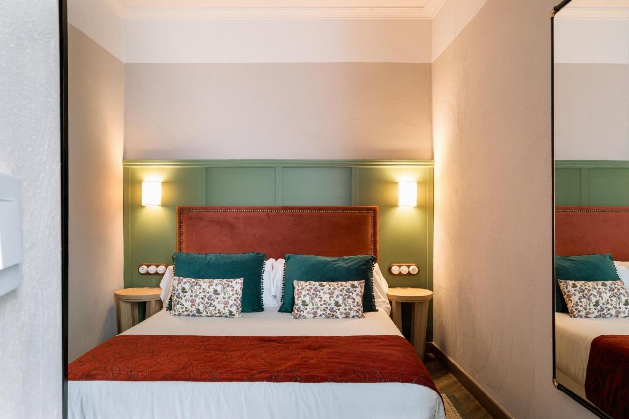 The Honest Hotel Seville Luaran gambar