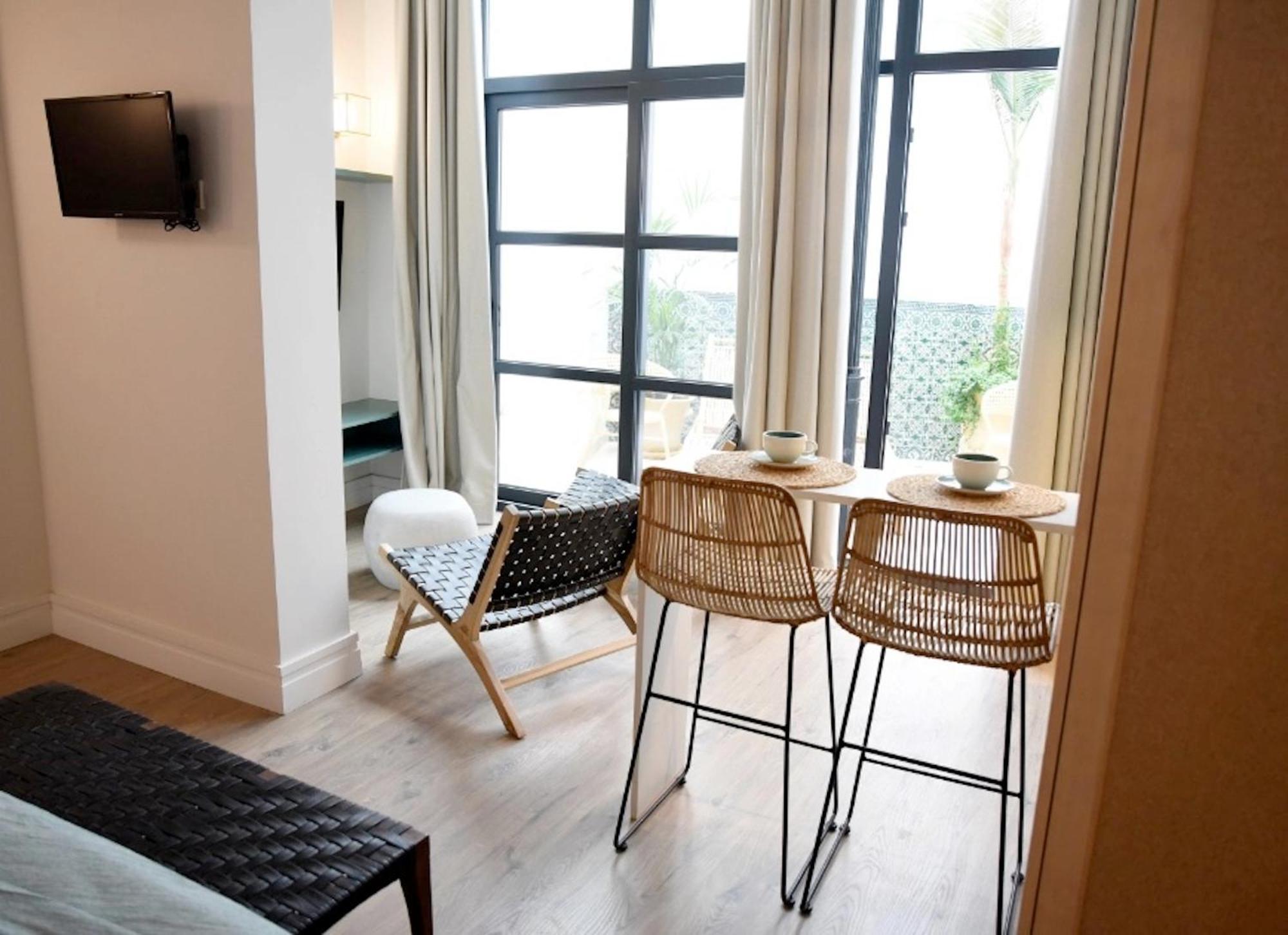 The Honest Hotel & Apartments Seville Luaran gambar