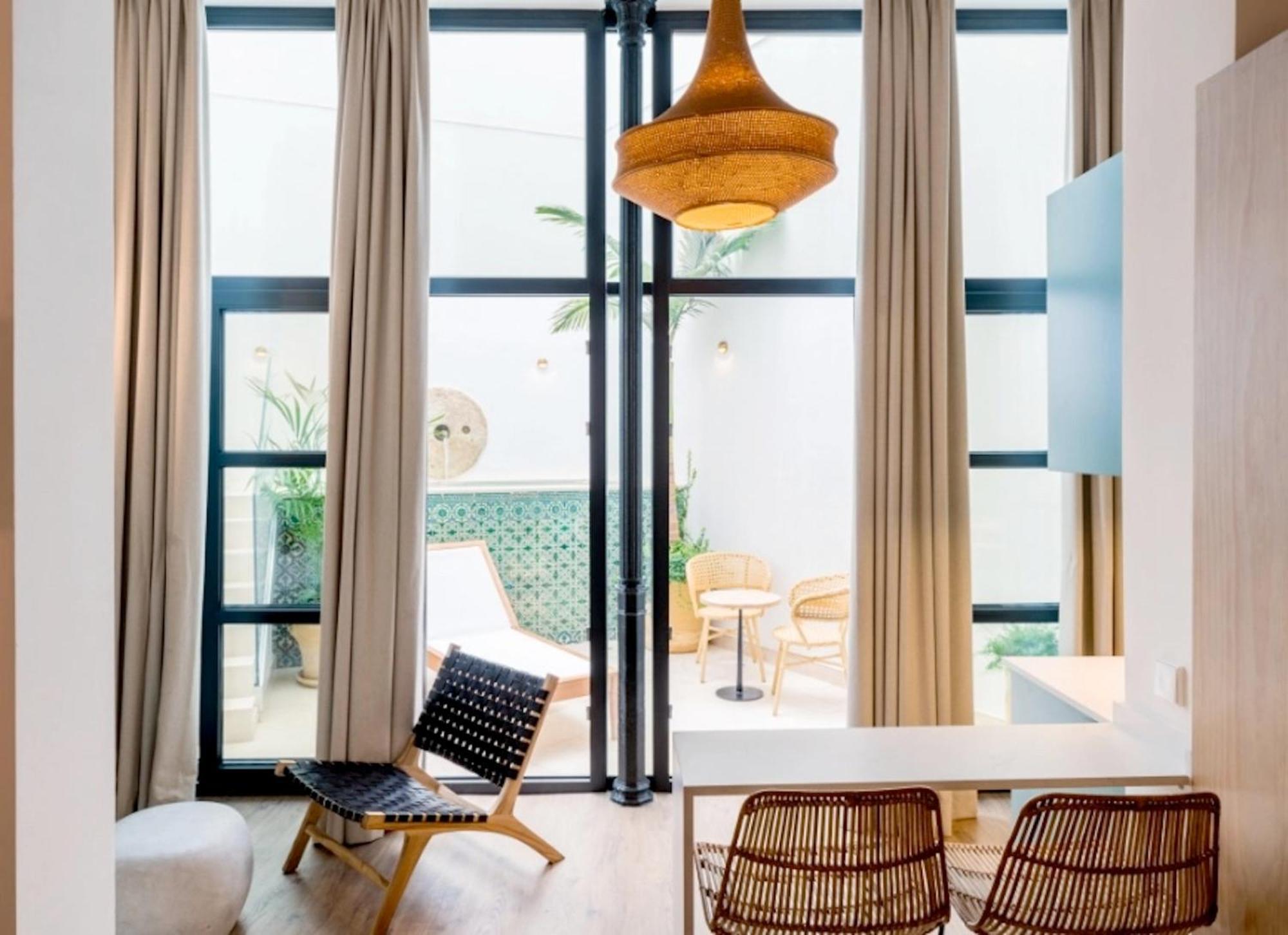 The Honest Hotel & Apartments Seville Luaran gambar