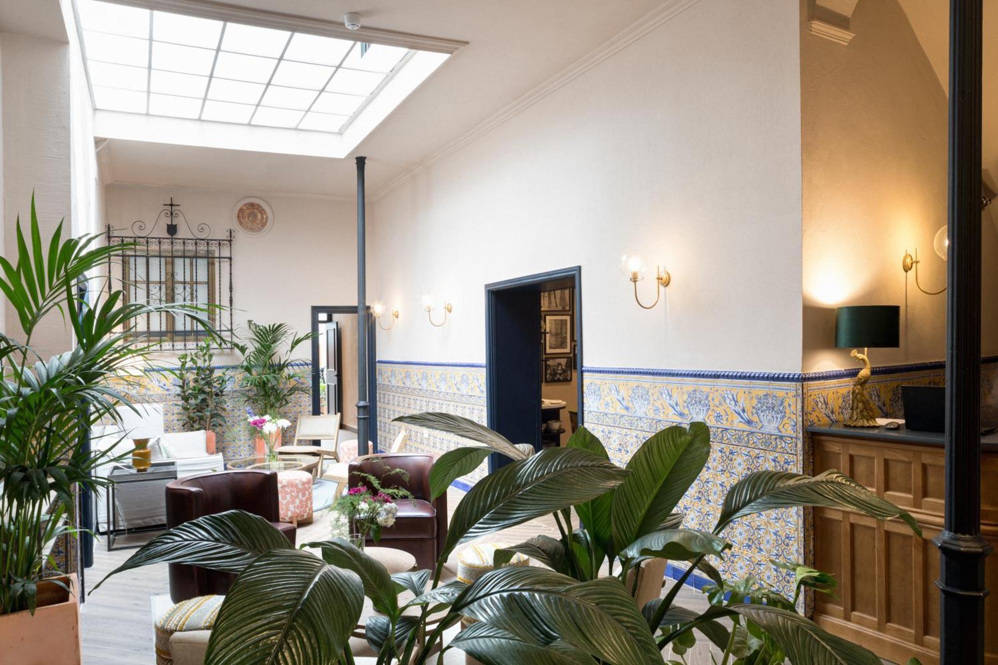 The Honest Hotel & Apartments Seville Luaran gambar