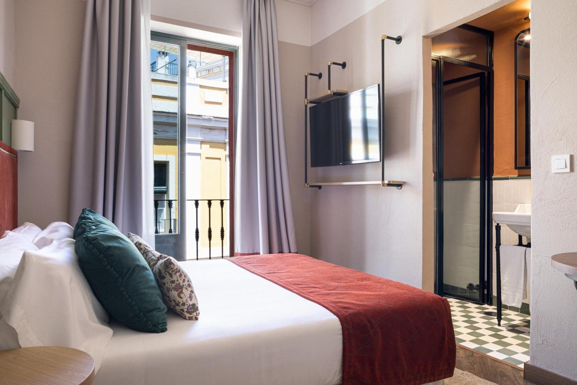 The Honest Hotel & Apartments Seville Luaran gambar