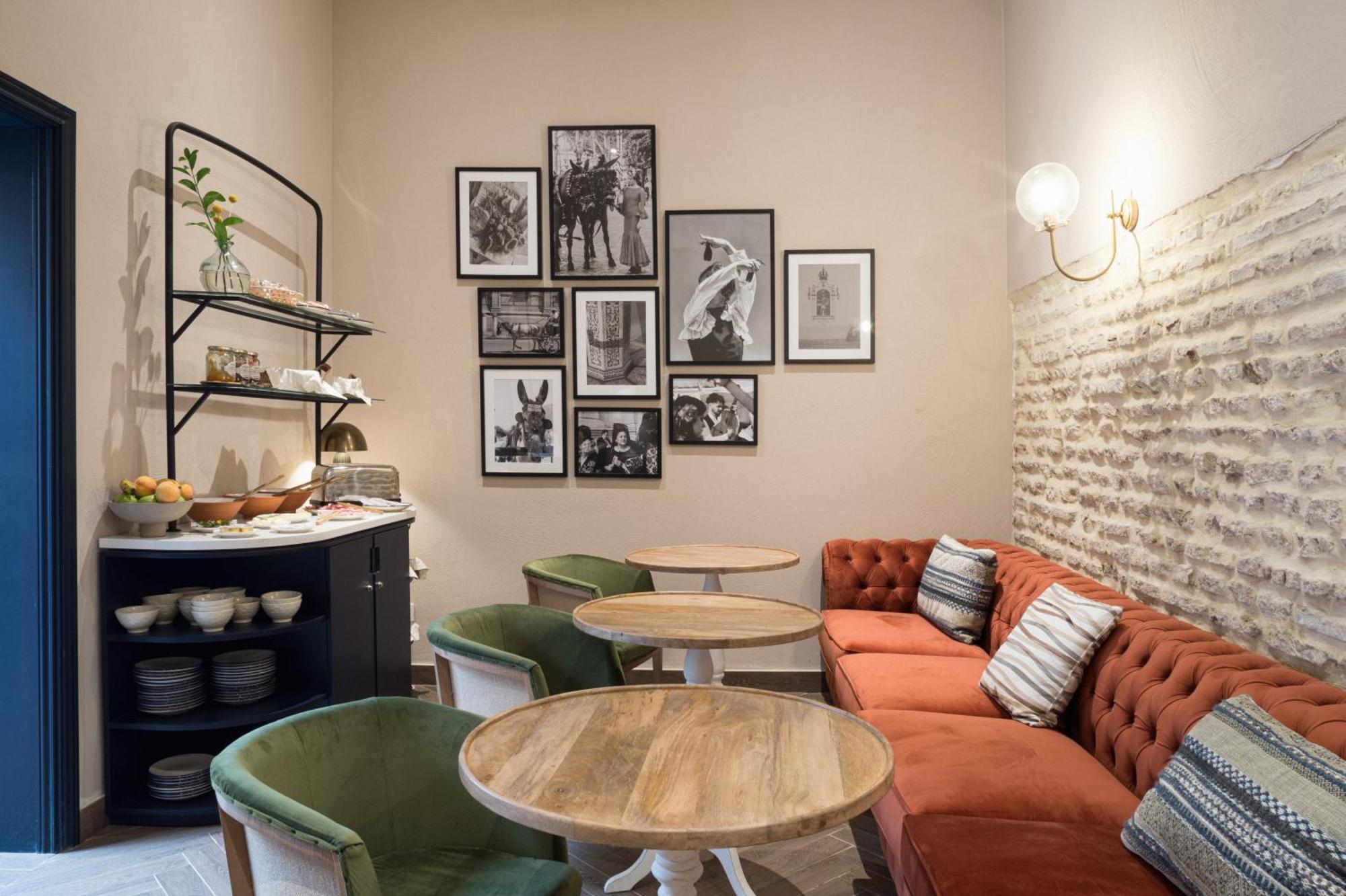 The Honest Hotel & Apartments Seville Luaran gambar