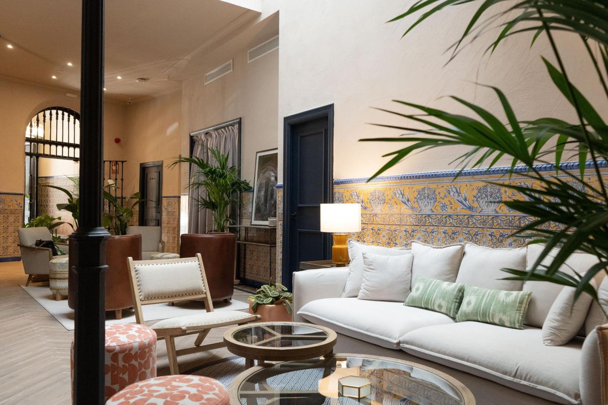 The Honest Hotel & Apartments Seville Luaran gambar